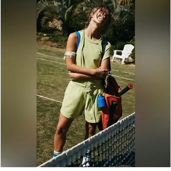 Nwot Free People FP Movement Throw and Go Shortsie - Picture 3 of 10